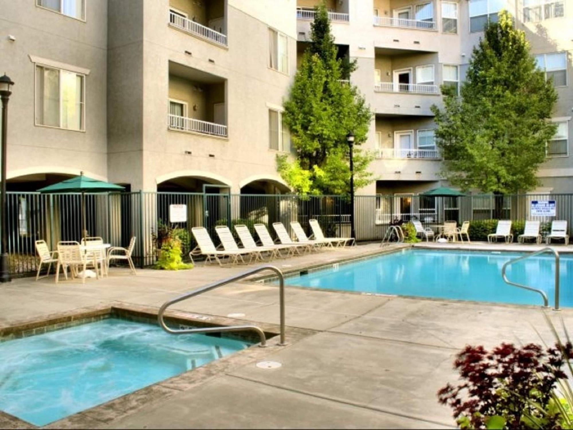 Deluxe Downtown Condo Close To Everything! سالت ليك سيتي المظهر الخارجي الصورة
